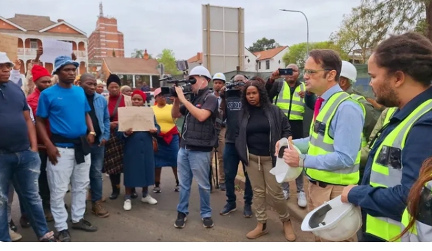 KZN MEC Warns ‘Construction Mafia’ After Storming R109 Million Project